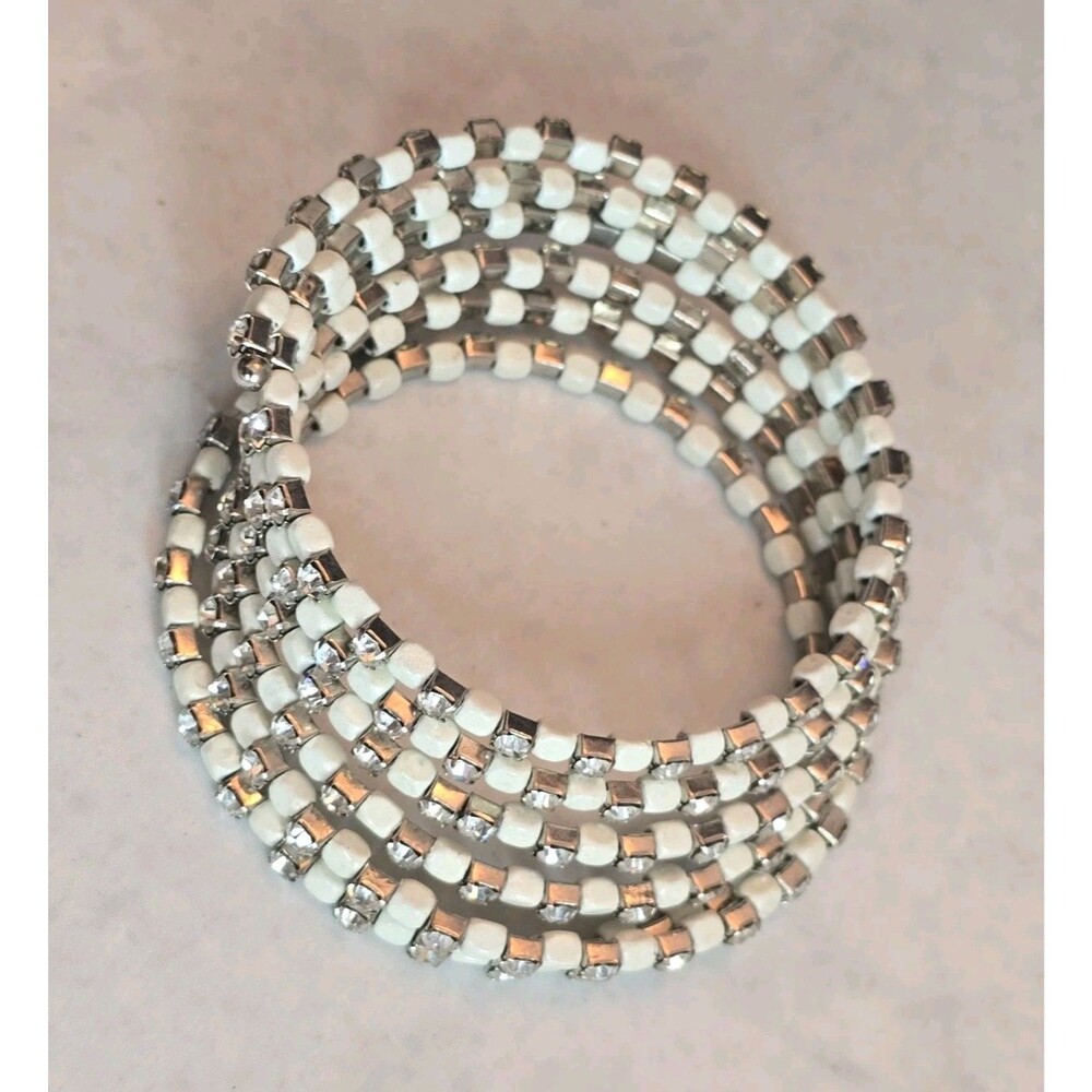 Multi Strand Rhinestone Stretch Bracelet Layered White Bead Silver Tone Wide 917